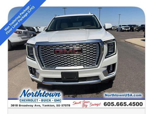 White Frost Tricoat 2023 GMC Yukon Denali
