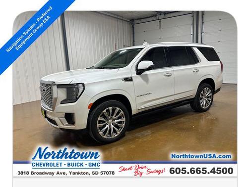 White Frost Tricoat 2023 GMC Yukon Denali