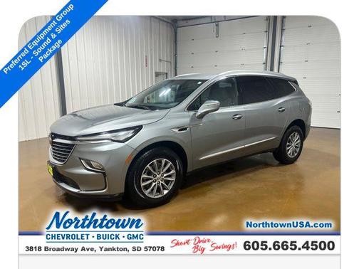 2023 Buick Enclave Essence AWD