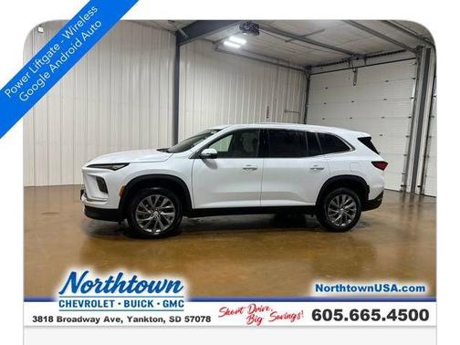 Iridescent White Tricoat 2026 Buick Enclave Preferred FWD