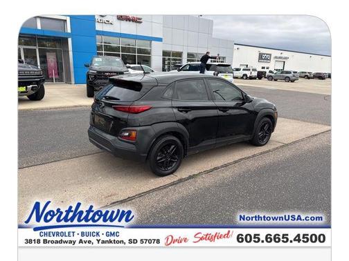 2021 Hyundai KONA SE
