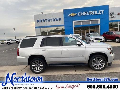Photo 4 of 22 of 2018 Chevrolet Tahoe LT
