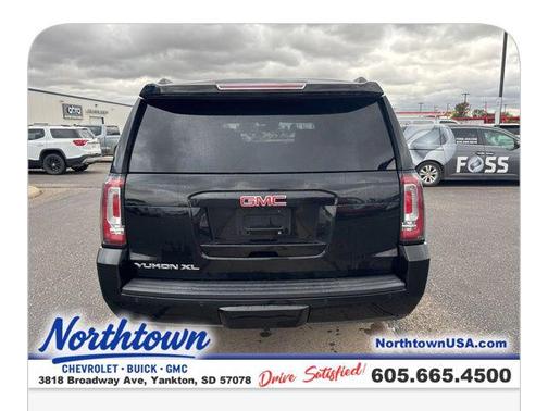 2016 GMC Yukon XL SLT