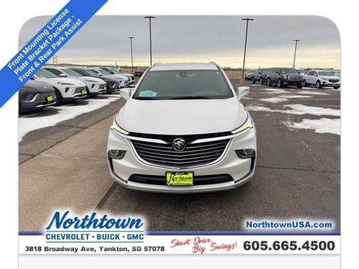 2023 Buick Enclave Essence AWD