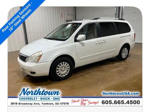2012 Kia Sedona LX