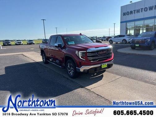 2025 GMC Sierra 1500 SLT