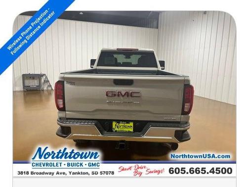 2026 GMC Sierra 2500 SLE