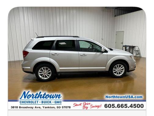Bright Silver Metallic Clearcoat 2013 Dodge Journey SXT