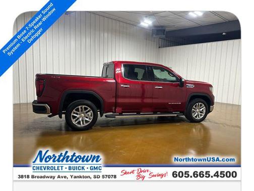 Cayenne Red Tintcoat 2021 GMC Sierra 1500 SLT