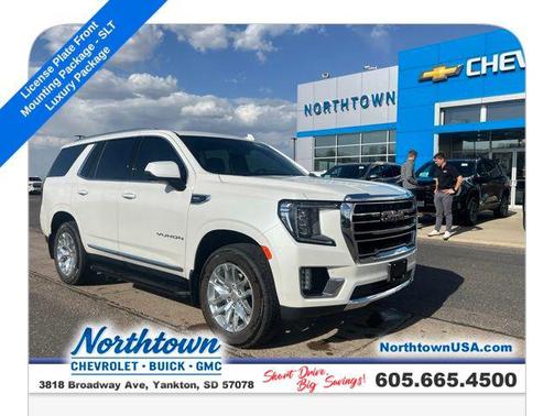 White Frost Tricoat 2023 GMC Yukon SLT