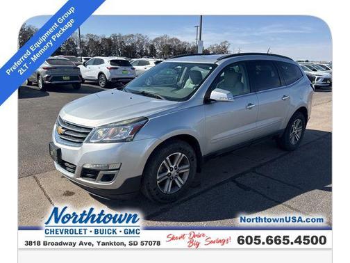 Silver Ice Metallic 2016 Chevrolet Traverse 2LT
