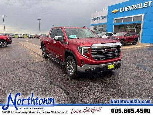 2025 GMC Sierra 1500 SLT