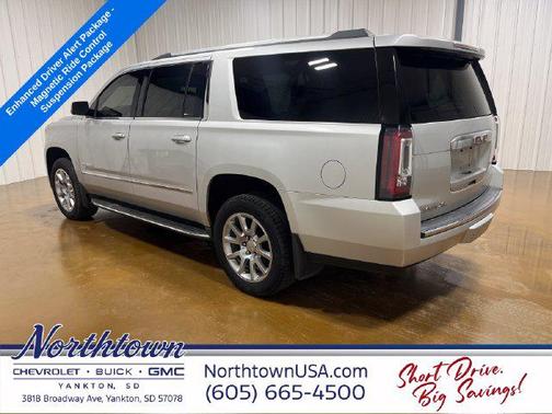 Quicksilver Metallic 2016 GMC Yukon XL Denali
