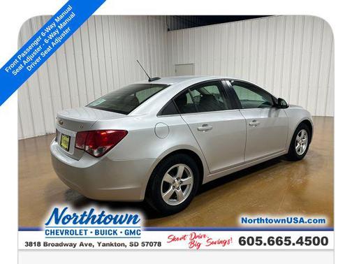 Silver Ice Metallic 2016 Chevrolet Cruze Limited 1LT