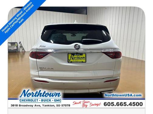 2023 Buick Enclave Essence AWD