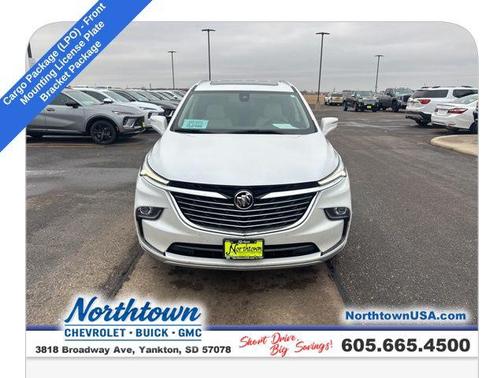 2023 Buick Enclave Essence AWD