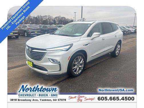 2023 Buick Enclave Essence AWD