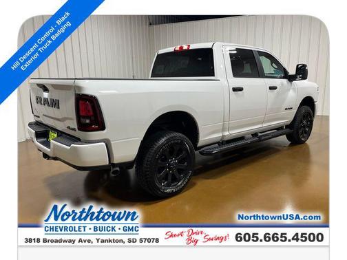 Bright White Clearcoat 2026 RAM 2500 Big Horn Crew Cab 4x4 6'4' Box