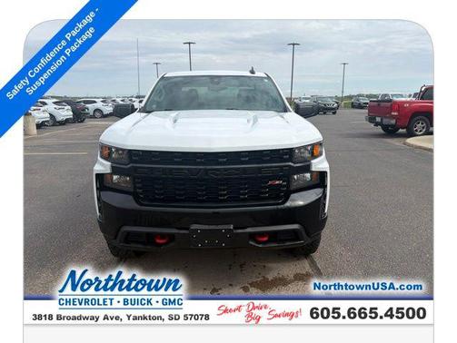 Summit White 2022 Chevrolet Silverado 1500 Limited Custom Trail Boss