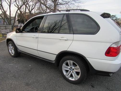 2006 BMW X5 4.4i