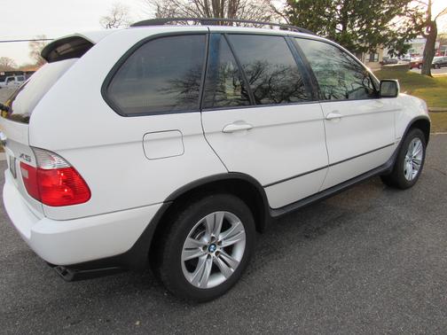 2006 BMW X5 4.4i