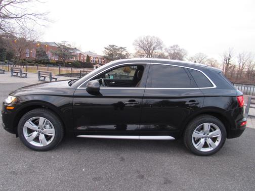 2018 Audi Q5 2.0T Premium Plus