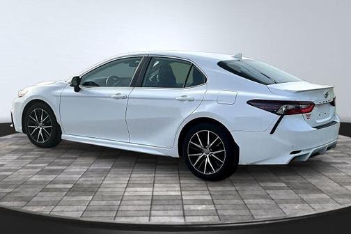 2024 Toyota Camry 
