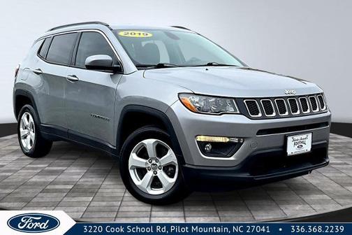 2019 Jeep Compass LATITUDE