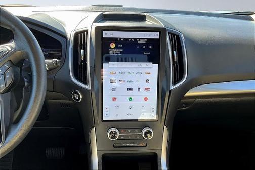 2023 Ford Edge SE