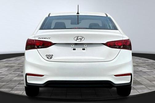 2021 Hyundai Accent SE