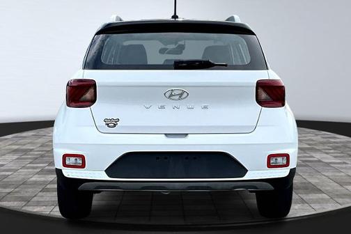 2024 Hyundai VENUE LIMITED