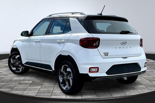 2024 Hyundai VENUE LIMITED