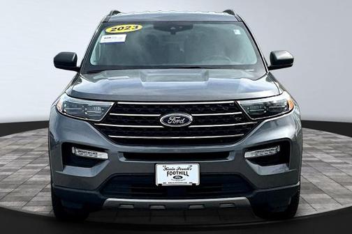 CARBONIZED GRAY METALLIC 2023 Ford Explorer XLT
