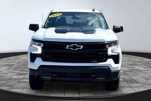Summit White 2024 Chevrolet Silverado 1500 LT TRAIL BOSS