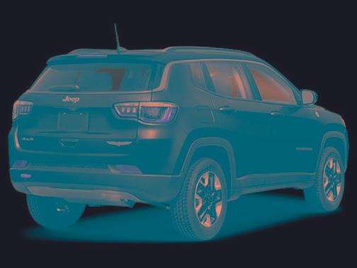 Diamond Black Crystal Pearlcoat 2018 Jeep Compass TRAILHAWK