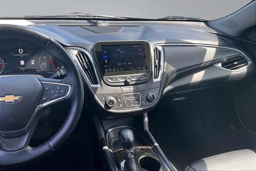 Sterling Gray Metallic 2024 Chevrolet Malibu LT W/2LT