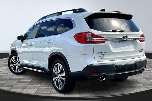 2021 Subaru Ascent LIMITED 8-PASSENGER