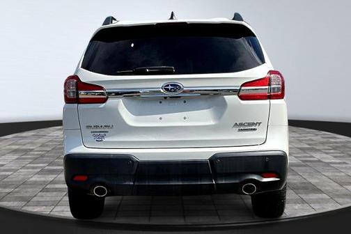 2021 Subaru Ascent LIMITED 8-PASSENGER
