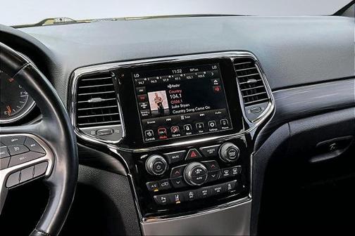 2021 Jeep Grand Cherokee LAREDO