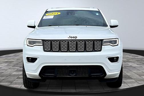 2021 Jeep Grand Cherokee LAREDO