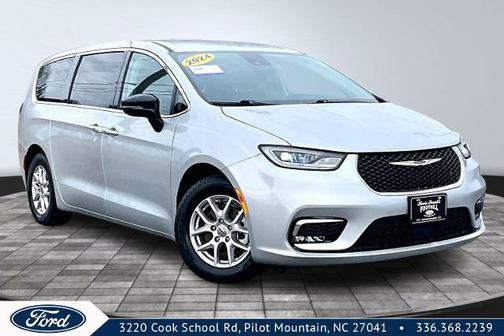 2024 Chrysler Pacifica TOURING L