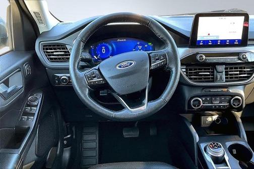 2021 Ford Escape TITANIUM