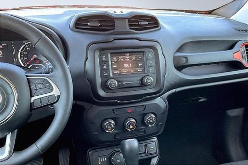 2020 Jeep Renegade SPORT