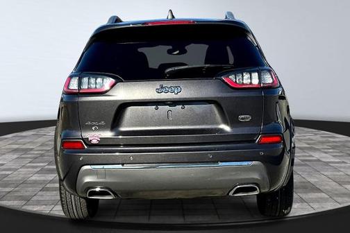 2019 Jeep Cherokee OVERLAND