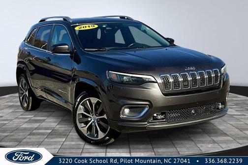 2019 Jeep Cherokee OVERLAND