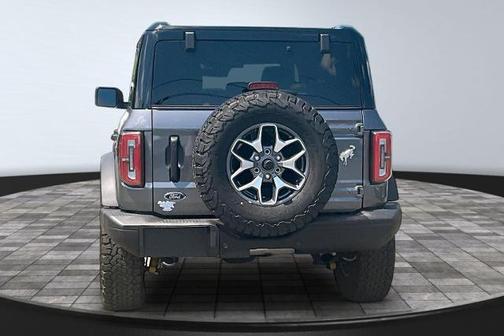 CARBONIZED GRAY METALLIC 2025 Ford Bronco BADLANDS