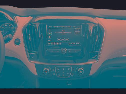 Mosaic Black Metallic 2023 Chevrolet Traverse LT CLOTH