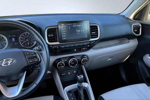 2020 Hyundai VENUE SEL
