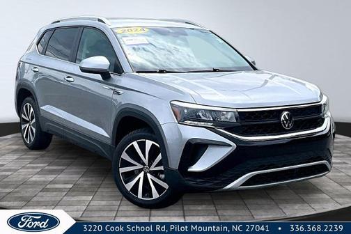 Pyrite Silver Metallic 2024 Volkswagen Taos 1.5T SE
