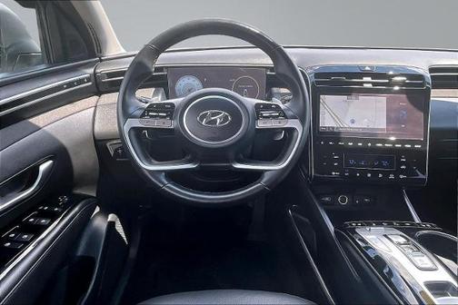 White Pearl 2024 Hyundai TUCSON LIMITED